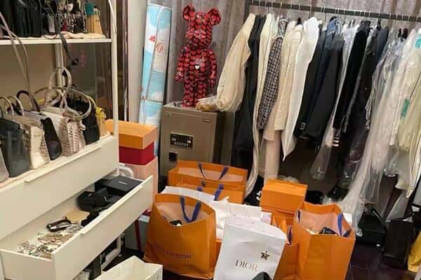 融安县回收一线品牌衣服